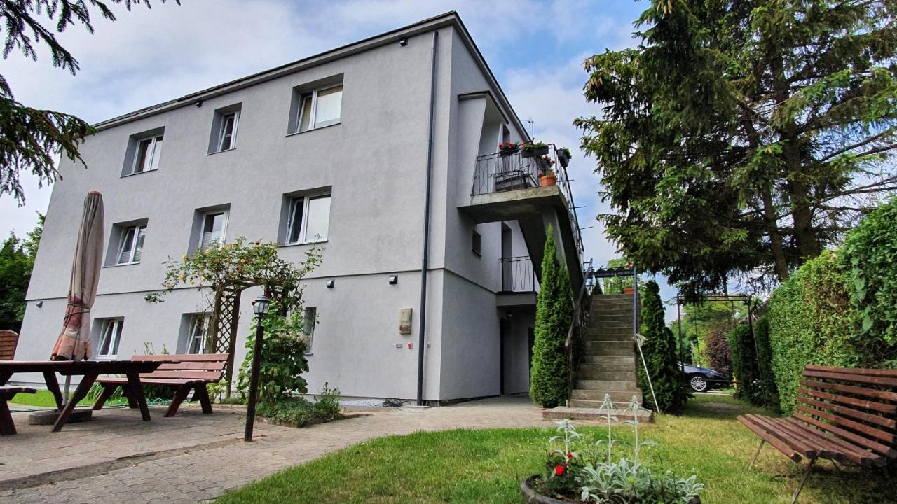 "U Izy" Pokoje Goscinne I Przyczepy Campingowe Mielno (Koszalin) Exterior foto