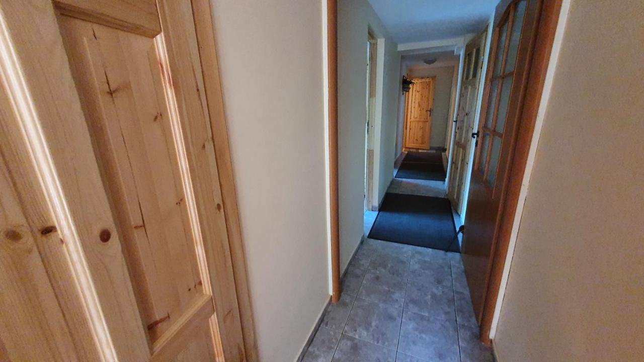 "U Izy" Pokoje Goscinne I Przyczepy Campingowe Mielno (Koszalin) Exterior foto