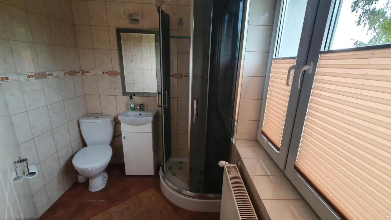 "U Izy" Pokoje Goscinne I Przyczepy Campingowe Mielno (Koszalin) Exterior foto