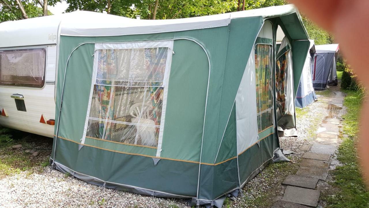 "U Izy" Pokoje Goscinne I Przyczepy Campingowe Mielno (Koszalin) Exterior foto