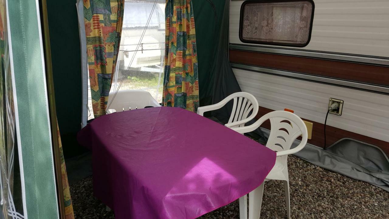 "U Izy" Pokoje Goscinne I Przyczepy Campingowe Mielno (Koszalin) Exterior foto