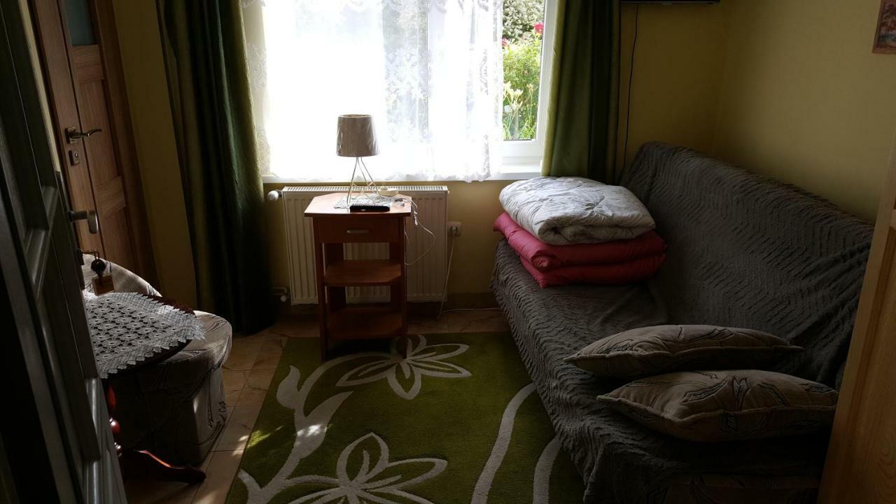 "U Izy" Pokoje Goscinne I Przyczepy Campingowe Mielno (Koszalin) Exterior foto